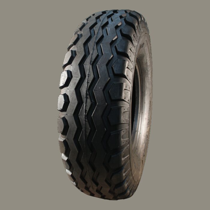 band 11.5/80-15.3 IMP AW-909 10PR TL 131 (niet aangedreven wiel) / 119 (aangedreven wiel) A8